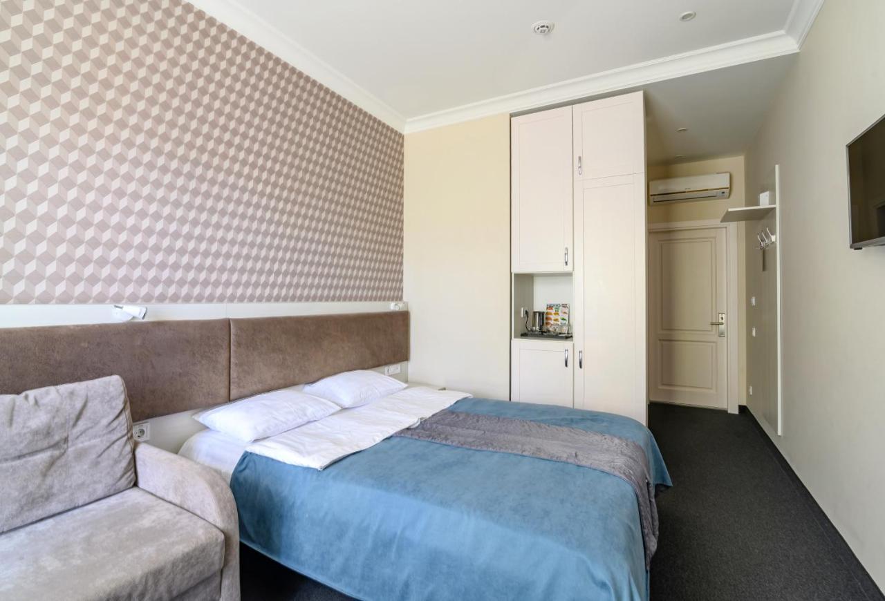 Voyage Hotel Odesa Exterior photo